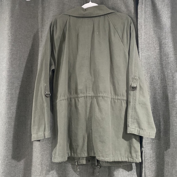 Green jacket - Picture 2 of 2